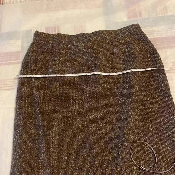 Wool & Acrylic blend winter skirt size 14 - Picture 4 of 10